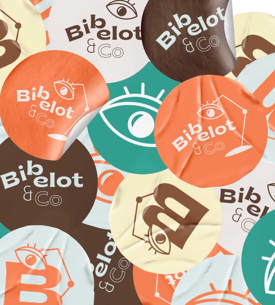 Superposition de stickers Bibelot & Co déclinés avec différentes couleurs et visuels réalisés par ÈS.B Studio.